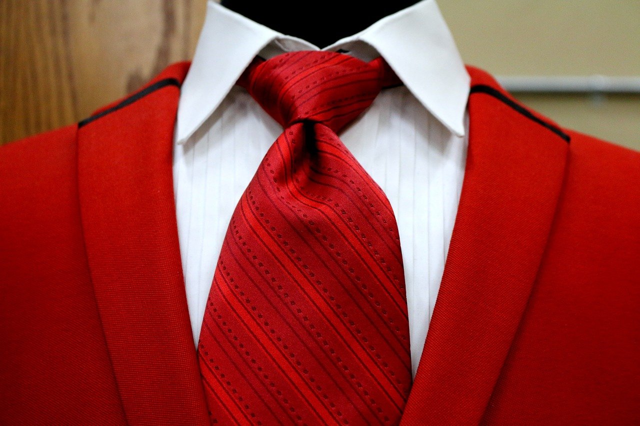 Как правильно подобрать галстук